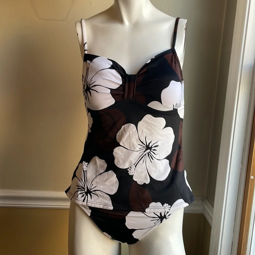 Swimsuit 2 Piece Floral Tankini and Brief GUC Size 8